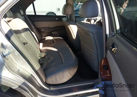 2004 Acura Rl 3.5 from USA, damaged, VIN JH4KA96654C002948